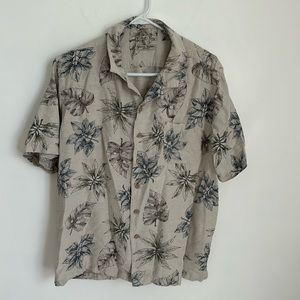 Men’s Hawaiian shirt